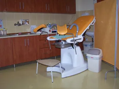 lek. Piotr Tarnowski, Ginekolog